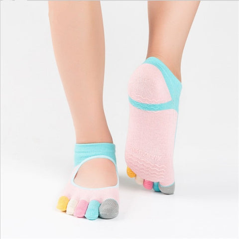 Women's yoga pilates sports anti-slip socks with toes